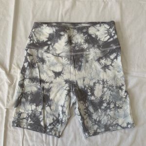EUC- Colsie cotton tie dye biker shorts